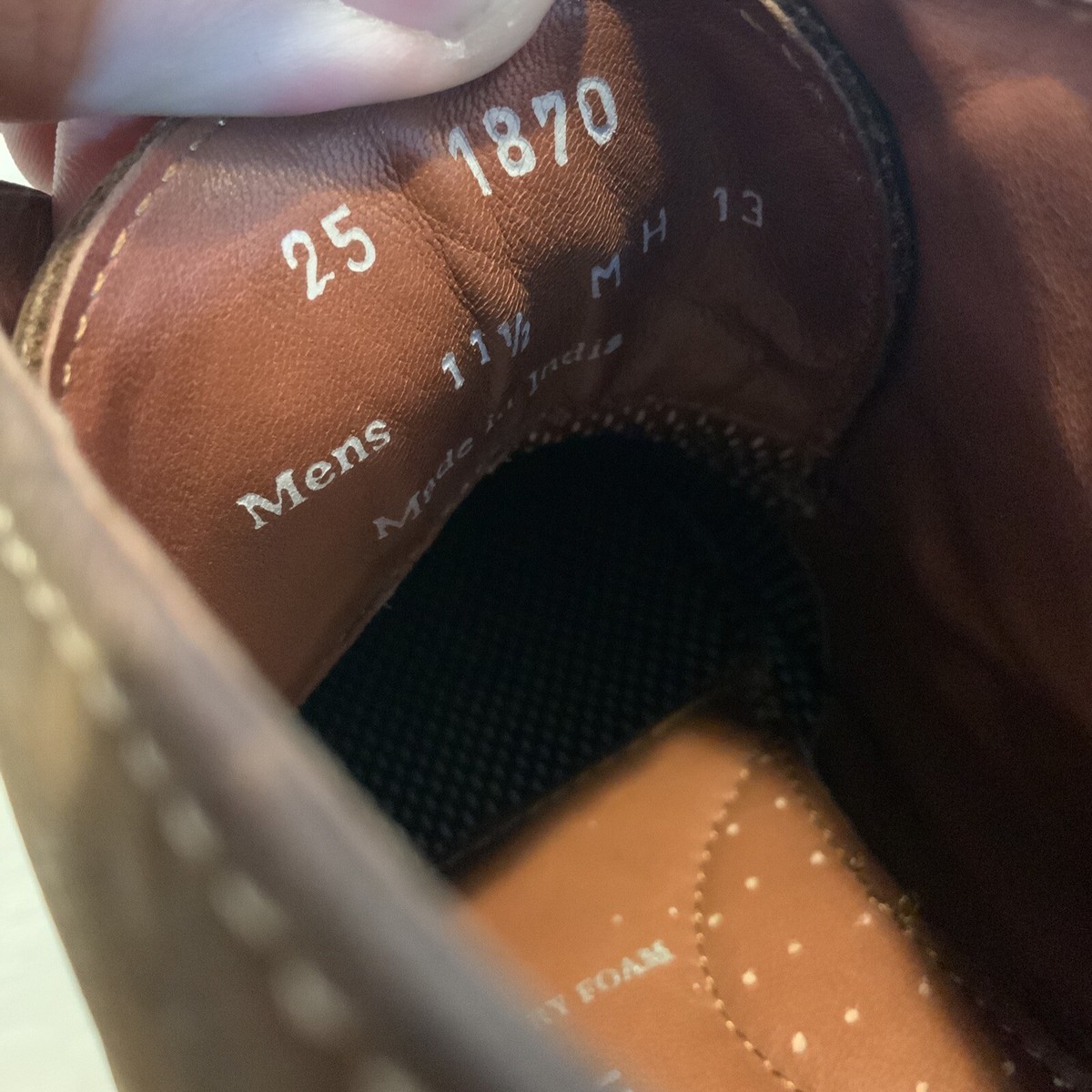 Johnston Murphy Chukka Boots Brown Leather Copeland Brown  display picture 3