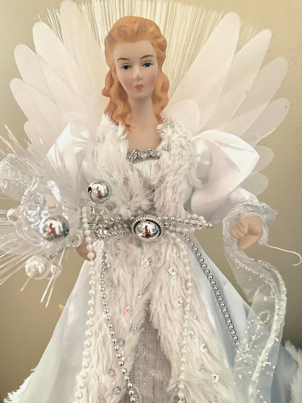 NEW! WHITE/SILVER FUR TRIM LED ELECTRIC LIGHTED FIBER OPTIC 12"  ANGEL TREE TOP