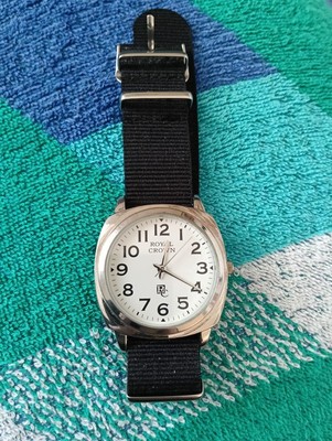 [In operation] ROYAL CROWN watch in operation