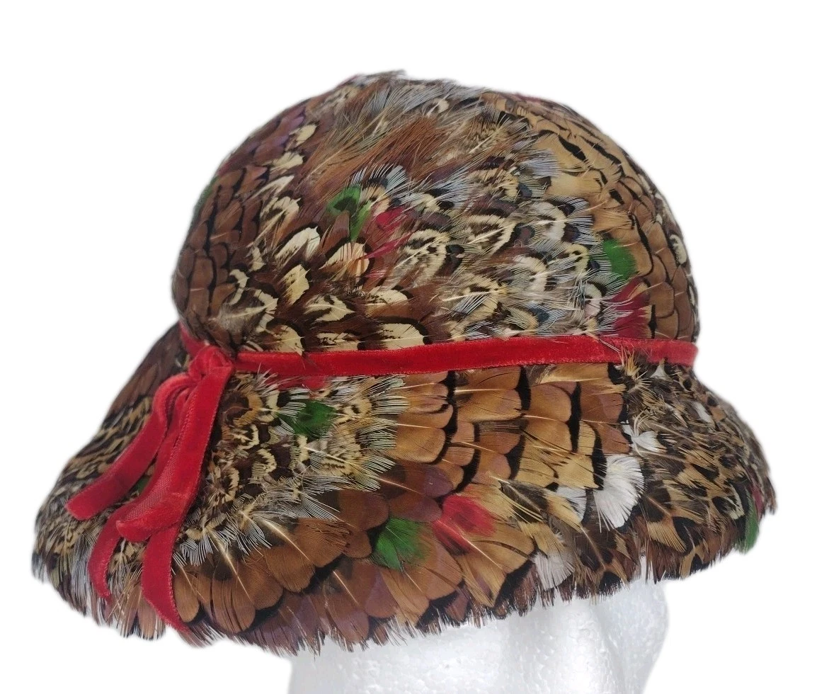 STUNNING 1940S\' BROWN STRAW BERET WITH BLUE OSTRICH FEATHERS Feather Original 1940s Vintage Hats for Women for sale | eBay main image 2