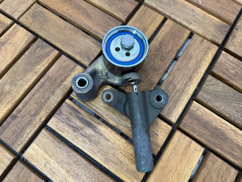 Ferrari Right BELT TIGHTENER + ARM # 157356 + 181253 Photo - $300