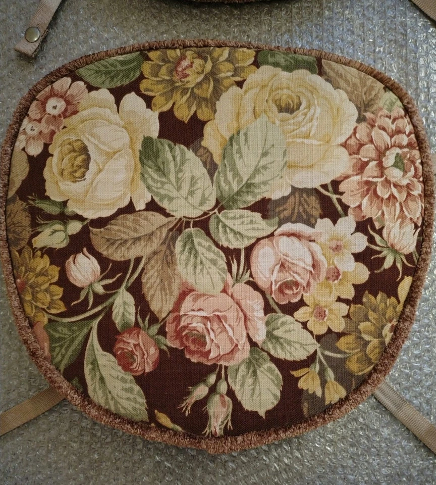 X4 ORIGINAL ERCOL SEAT PADS FOR QUAKER,GOLDSMITH & FLEUR DE LYS DINING CHAIRS. - Image 2 of 4