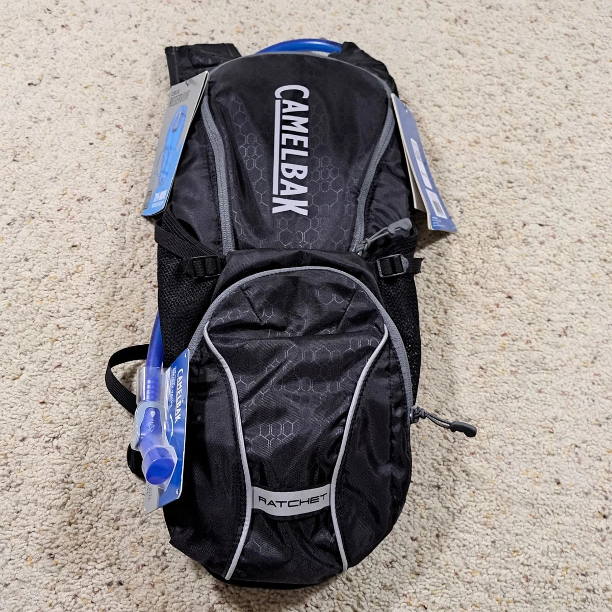 Camelbak Vista FT Backpack Maroon Gray Large Camping Hiking Outdoor Patagonia sequoia red Hole Mini MLC Backpack main image 3
