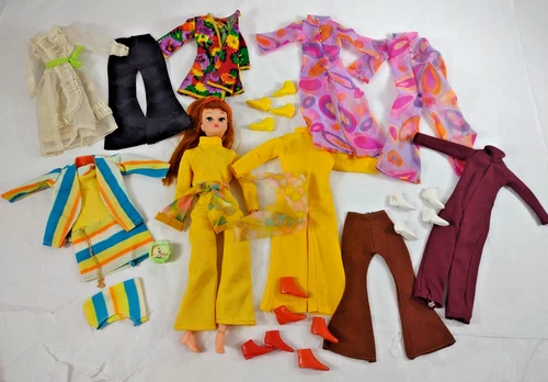 Vtg 1969 LOT UNEEDA REDHEAD DOLLIKIN Articulated Doll w/ Clothing Lot Nice!(A25)