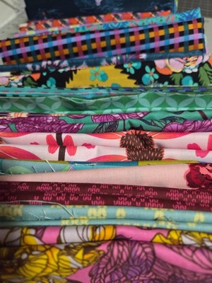 1 Lb. (one pound) Anna Maria Fabric Scraps Pack 100% Cotton About 3 yards