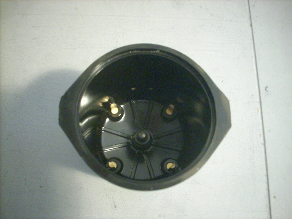 Distributor Cap Fiat 850 Coupe Berlina 124 Berlina 1966-74 9913860 71063801 - Image 3 of 3