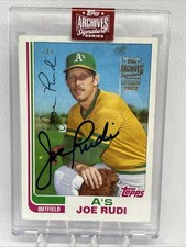 2023 Topps Archives Signature Series Joe Rudi Auto 1 /4 On 1982 102T