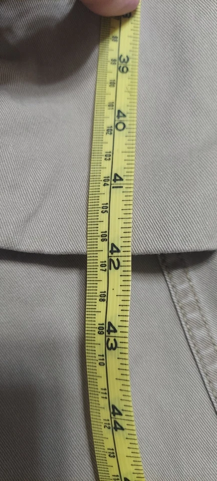 Men’s Vintage Khaki Beige Levis Cargo Utility Big and Tall Pants Jeans 50 x 30 - Image 3 of 4