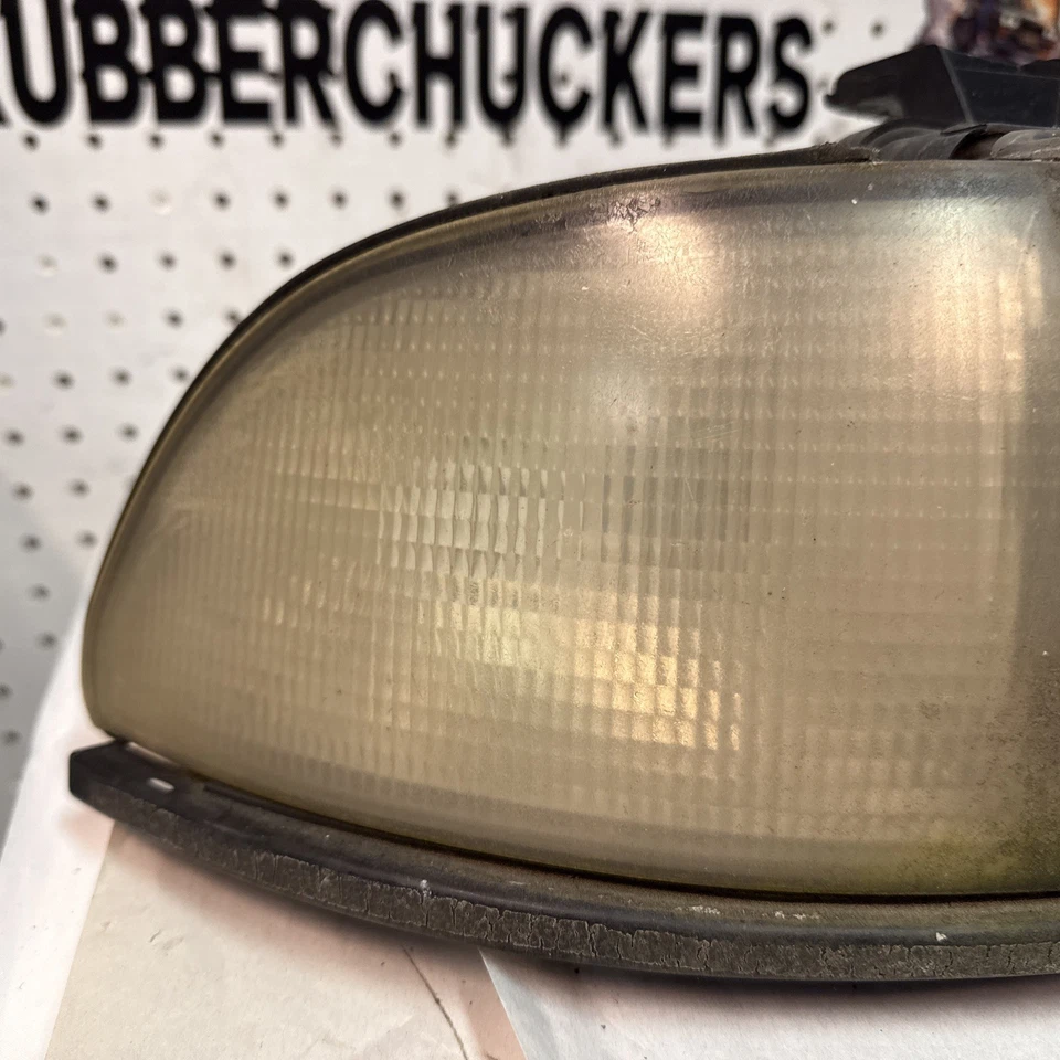 Пара оригинальных ксеноновых фар L+R для BMW E39 525i 530i 540i M5 2001-2003 годов выпуска - Изображение 2 из 4