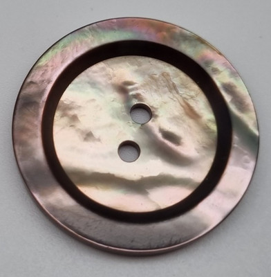 Brauner Perlmutt 2-Loch-Knopf 23-30 mm / Mother-of-Pearl Button Bouton Nacre D3
