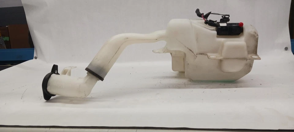 '00-'05 CHEVROLET MONTE CARLO Lavadora Botella Depósito Bomba OEM 6 Meses ¡Como Nuevo! Foto 3 de 4