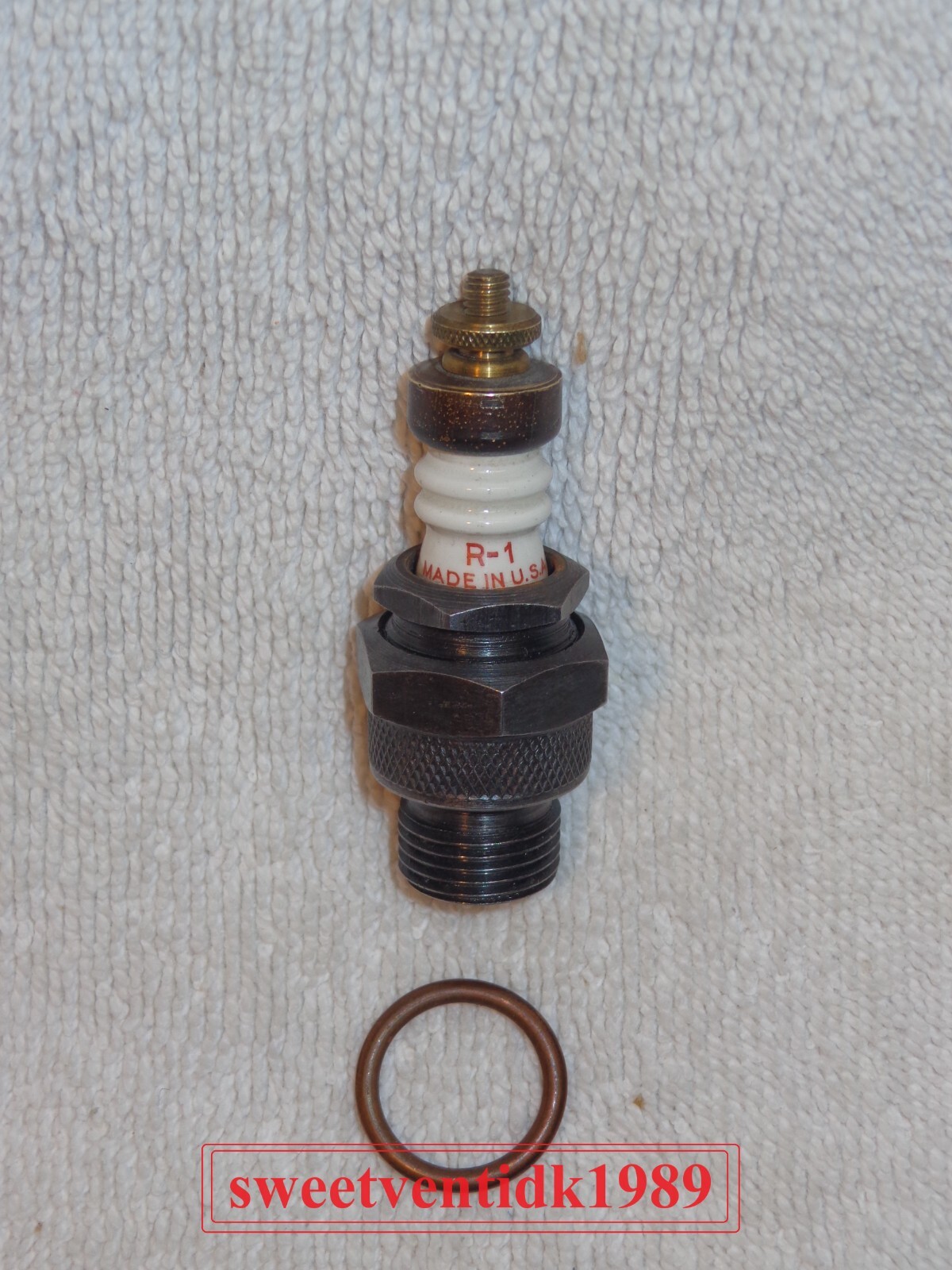  1  .. NOS Champion R-1 Spark Plugs .. Brass Hat .. take-apart design