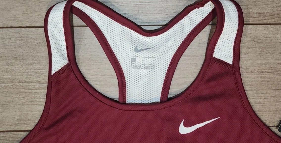 nike 897022
