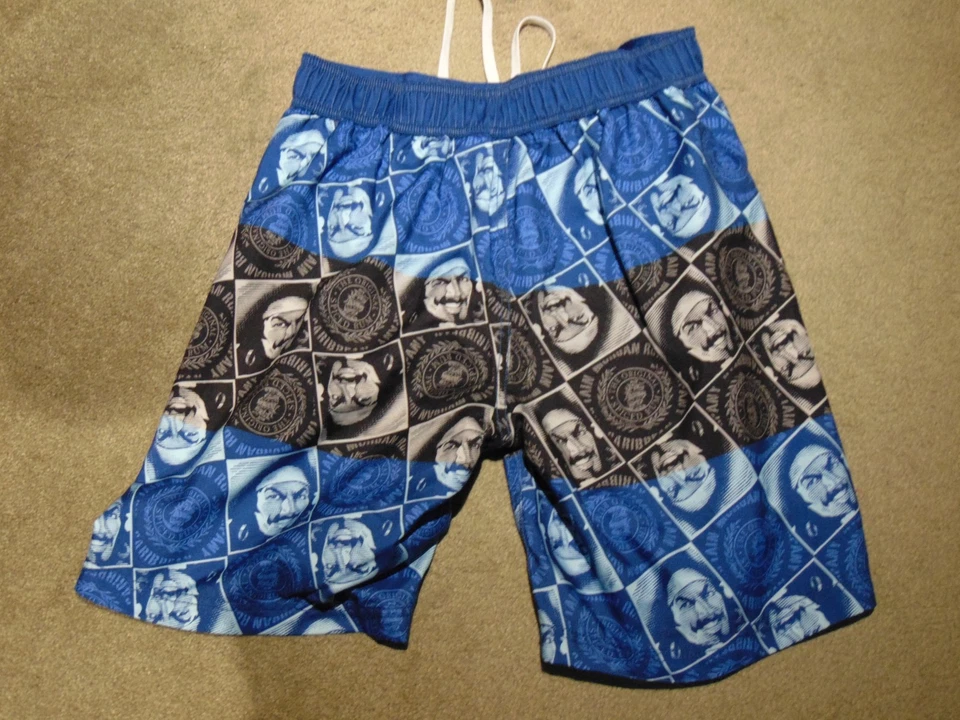 Pantalones cortos Captain Morgan para hombre cintura elástica/cordón pequeños Foto 2 de 3