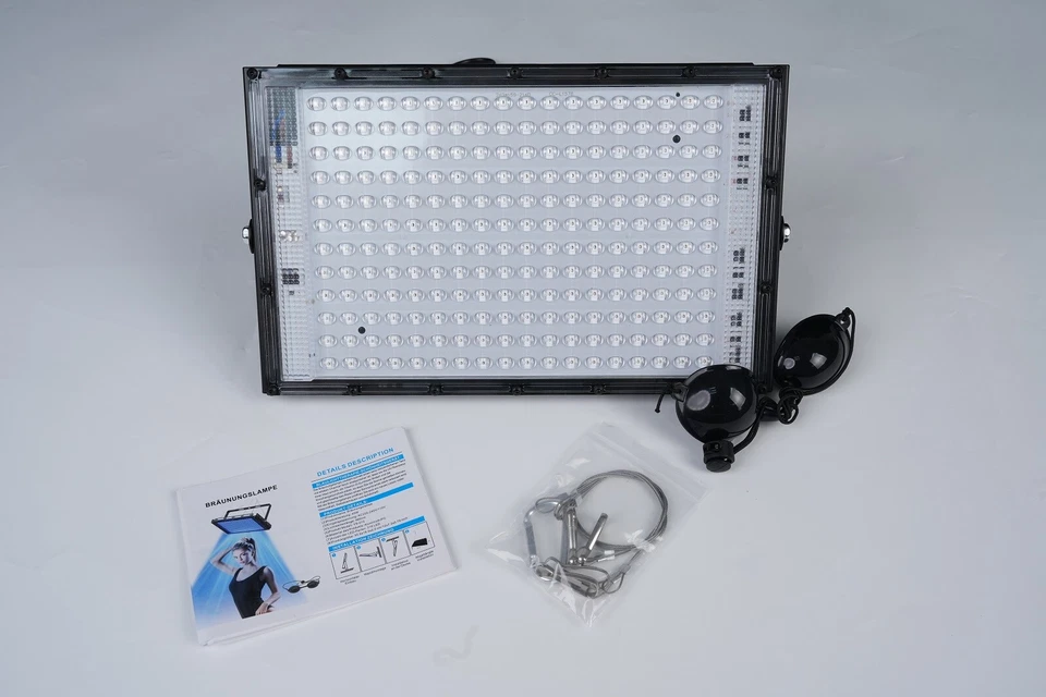 夏季晒黑灯太阳日光浴室海滩棕褐色度假前发光旅行安全晒黑 — 第 2/4 张图片