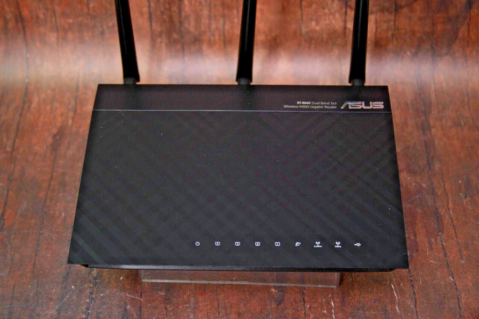 ASUS RT-N66U wireless router Gigabit Ethernet Dual-band 2.4 GHz / 5 GHz Black - Image 2 of 4