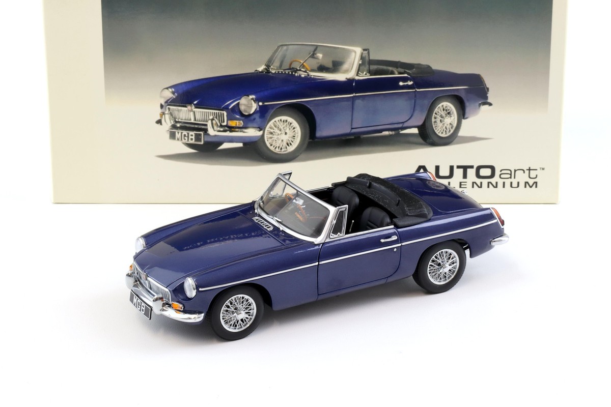 オートアート 1/18 MGB ロードスター MKⅡ PAGENT Blue AUTOART 76611 Scale 1/18 | MG MGB GT SPIDER MK II RHD SOFT