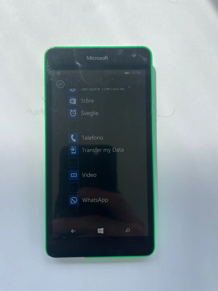 Smartphone Nokia Lumia 520 Verde Windows Phone USATO - Immagine 3 di 4