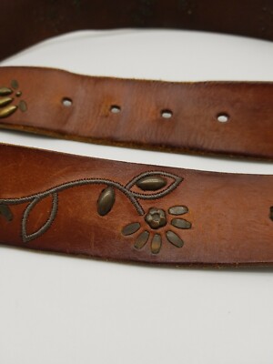 Fossil Brown Studded Vine Embroidered Leather Belt Sz M | eBay display picture 1