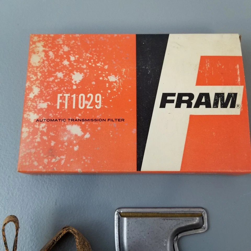 Nuevo filtro de transmisión NOS 1967-71 AMC 6 y V8 Flashomatic 35 reemplaza 3188896 Foto 4 de 4