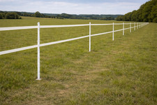 20 X WHITE 5FT POSTS & 40MM POLY TAPE Electric Fence Fencing Horse Paddock