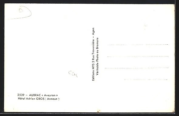 CPA Aubrac /Aveyron, Hotel Adrien Gros  - Photo 2/2