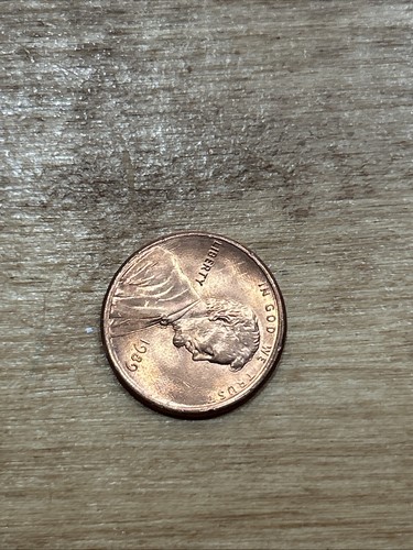1989 Uncirculated Lincoln Penny No Mint Mark - Picture 2 of 4