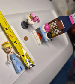 Lego Disney Princess Cinderella's Kitchen #30551  Mini Figure &ndash; Missing Letter
