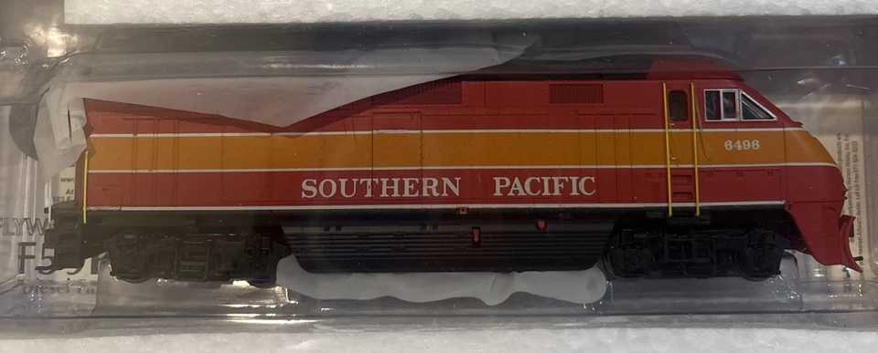 Athearn 26346 HO Southern Pacific Daylight F59PHI Diesel Locomotive #6496 MT/Box - Image 2 of 2