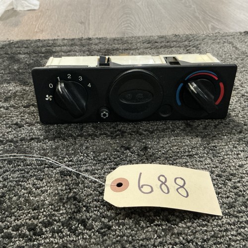 Peterbilt 587 Heat A/C Fan Control Dash Cab P/N: Q21-6009