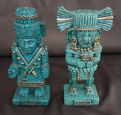 2 AZTEC DIOSA DEL AGUA Warrior/Tribal Sculptures Figurine Mayan-Jade Green