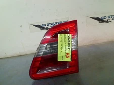 MERCEDES-BENZ B (W245) 2006 A1698201664 RIGHT INNER TAIL LIGHT