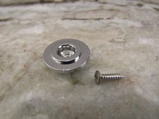 FENDER AFFINITY JAZZ BASS STRING TREE / RETAINER in SILVER