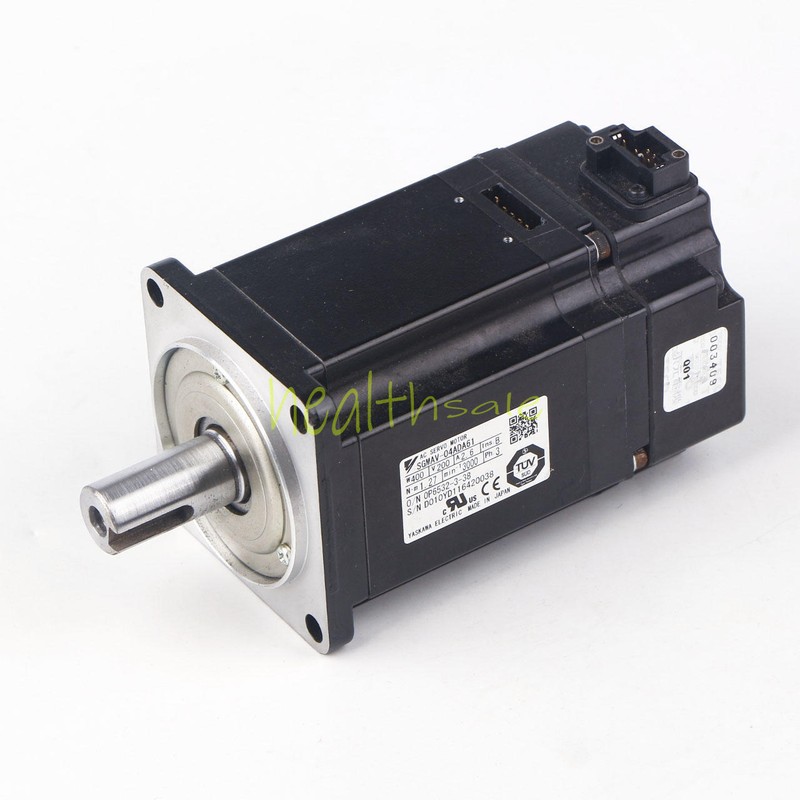 ONE Used YASKAWA Servo motor SGMAV-04ADA61