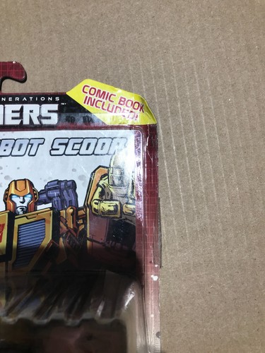 Transformers Generations AUTOBOT SCOOP with Comic Book Unopened box - Picture 2 of 5