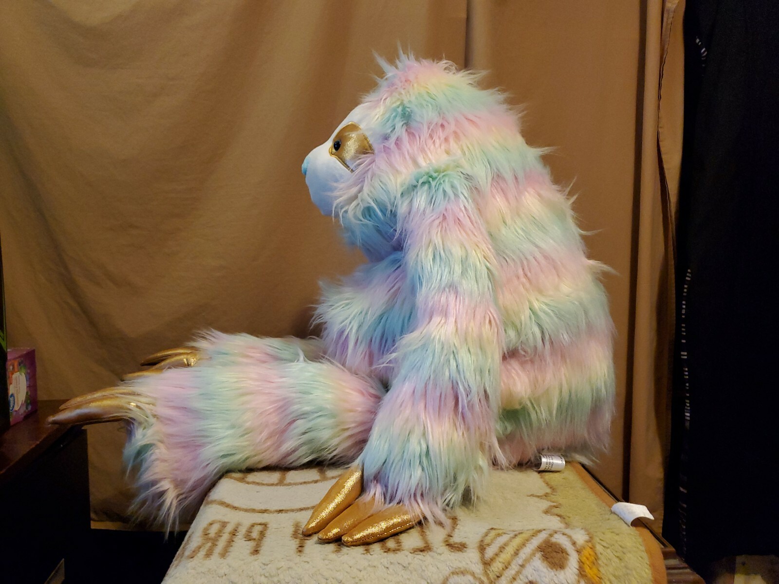 animal adventure jumbo sloth rainbow