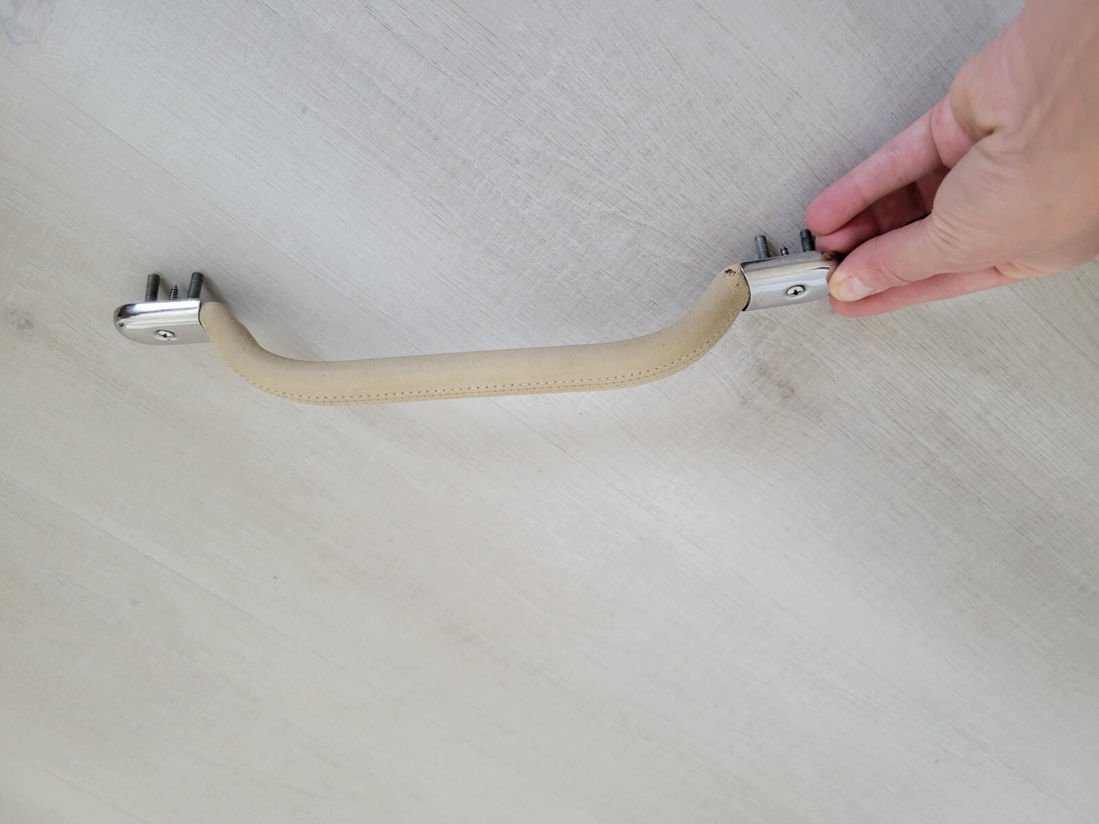 BENTLEY TURBO R INTERIOR ROOF GRAB HANDLE FRONT LEFT OR RIGHT SIDE 1985 1992