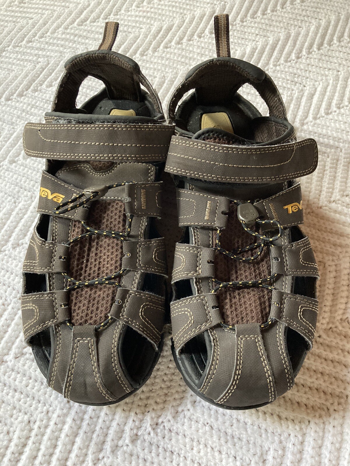 Teva Mens Sandals Brown Closed Toe Forebay Sport Hiking Size 9 Comfort