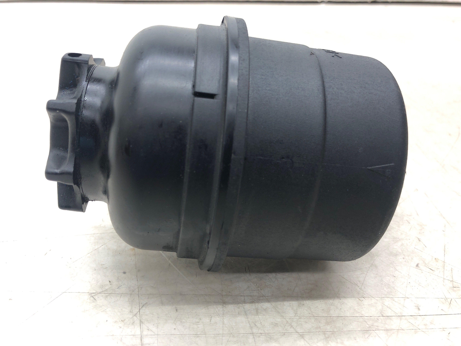 2009 ASTON MARTIN VANTAGE POWER STEERING FLUID RESERVOIR TANK 4G43-3R700-AB OEM