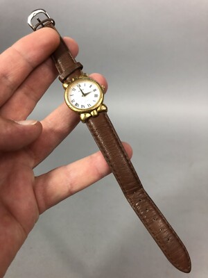 MATY Horlogerie MONTRE FEMME ancienne à quartz PILE À CHANGER