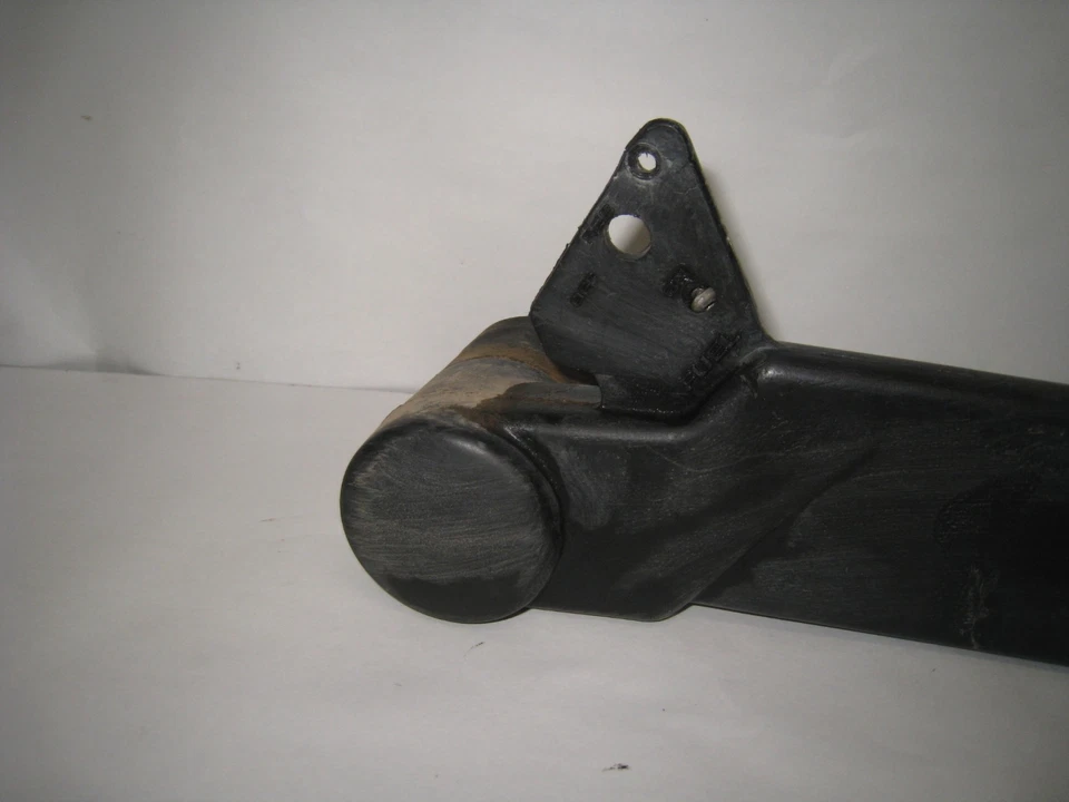 89 POLARIS TRAIL BOSS 250 2X4 DOWN AIR INLET DUCT - Изображение 2 из 4