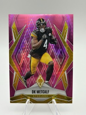 2025 Panini Phoenix - DK Metcalf #4 Pink Hyper /299
