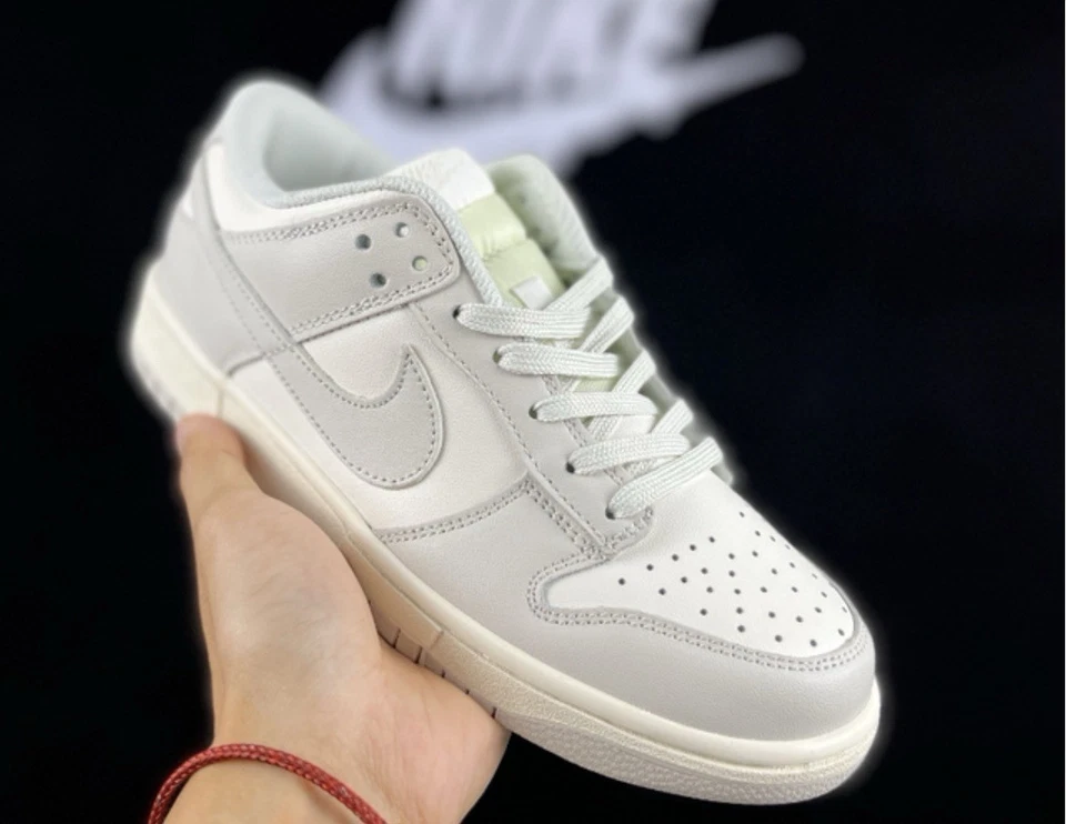 Air Force 1 Low en Gris - Imagen 2 de 4