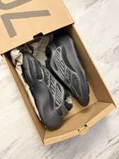 Taglia 6 - Adidas Yeezy 700 V3 Alvah - molto pulite
