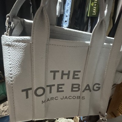 Marc Jacobs The Tote Bag Small White Zip Tote w/ Detachable Strap, Pockets