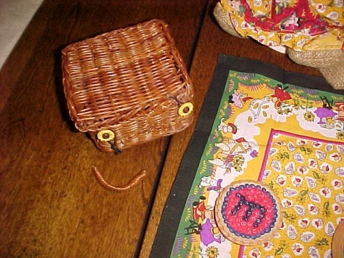 LOT MUFFY VANDERBEAR PICNIC IN PROVENCE WITH HOPPY, OATSIE (HORSE), BASKET - Picture 3 of 10