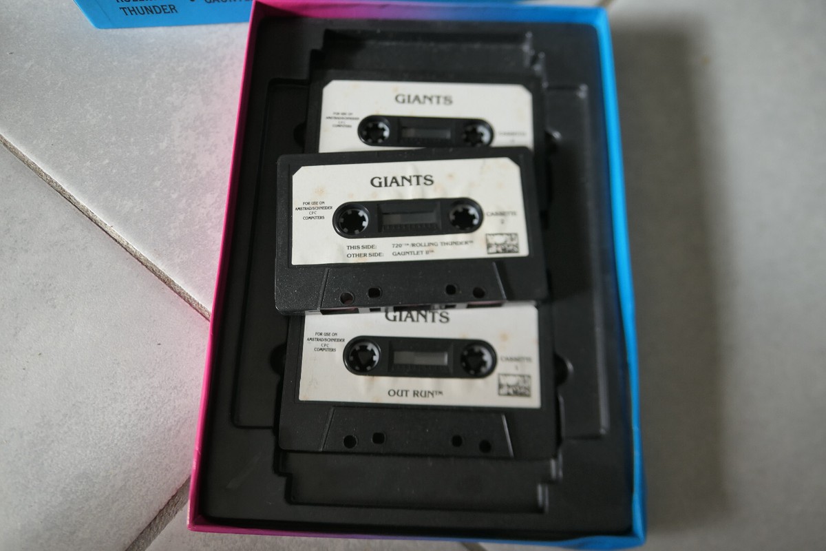 AMSTRAD CPC > GAMESLIST > ROAD RUNNER (c) USGOLD