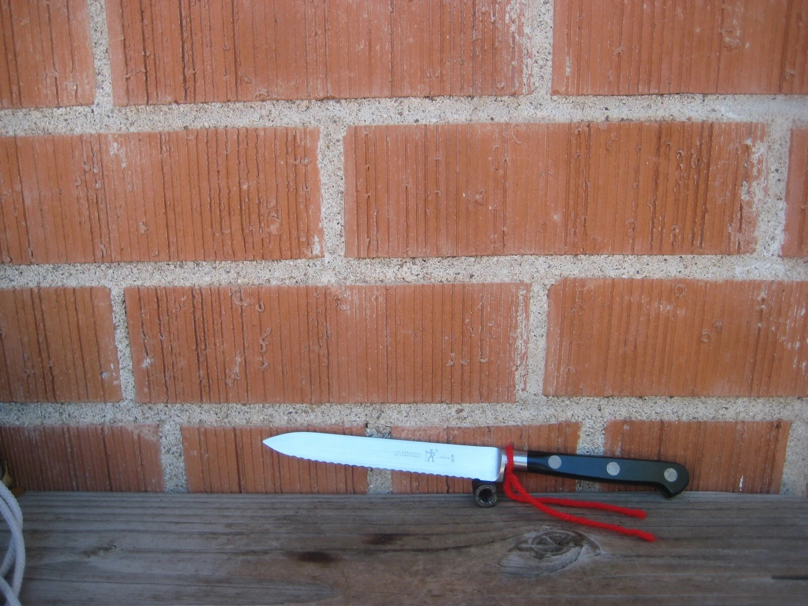 1980s Vintage 5" Blade ** J.A. HENCKELS ** Fine Serrated Bagel Knife SPAIN