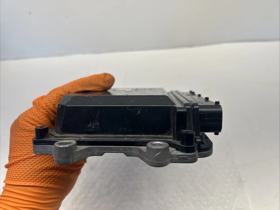 Módulo de control de motor cerebral de computadora OEM para Mazda 6 PY1E18881B 2014 2015 2016 Foto 4 de 4