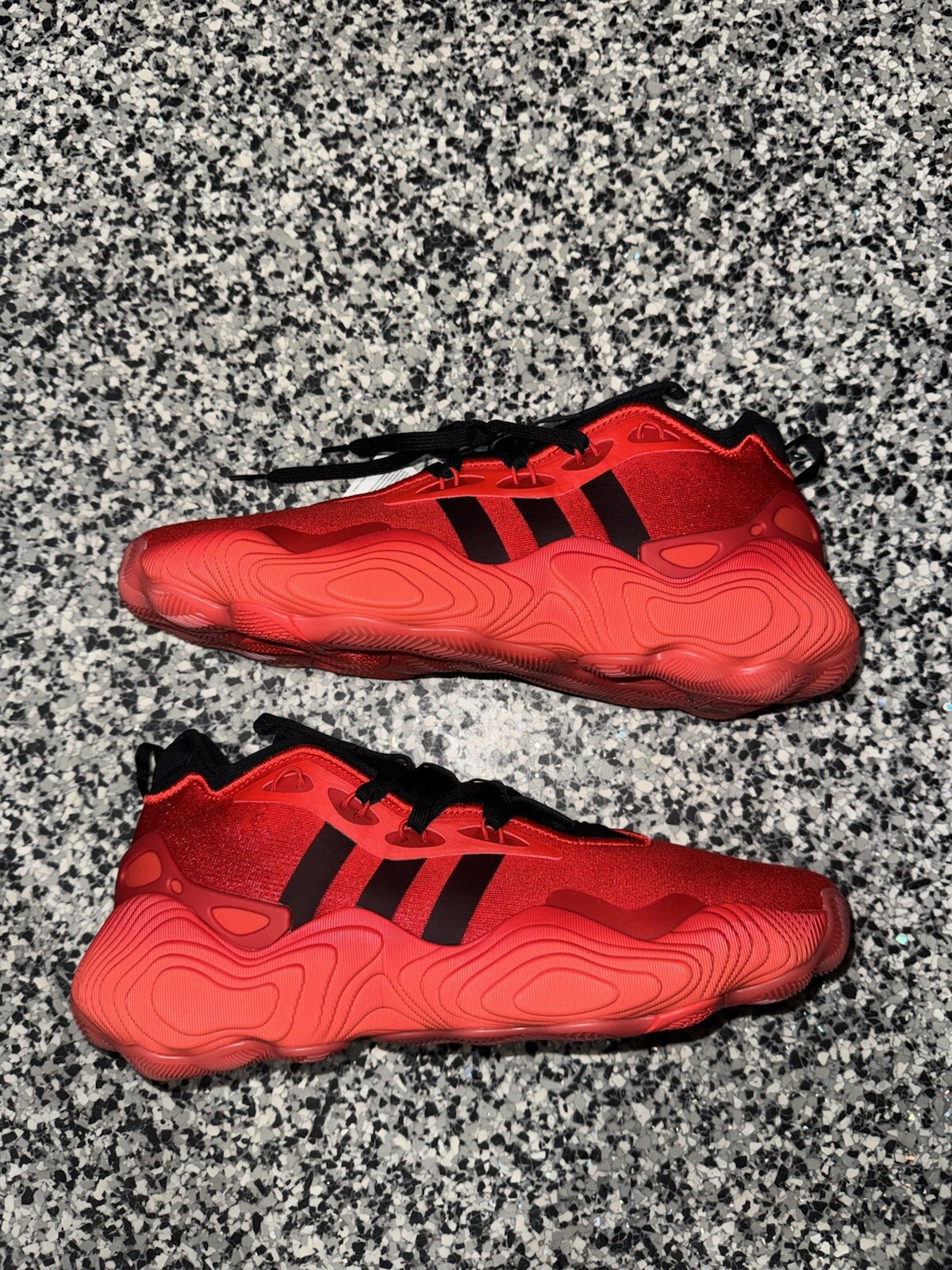 Adidas Trae Young 3 Basketball Shoes IE9361 Mens Size 9 Red Black